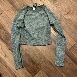 Pink cropped workout shirt